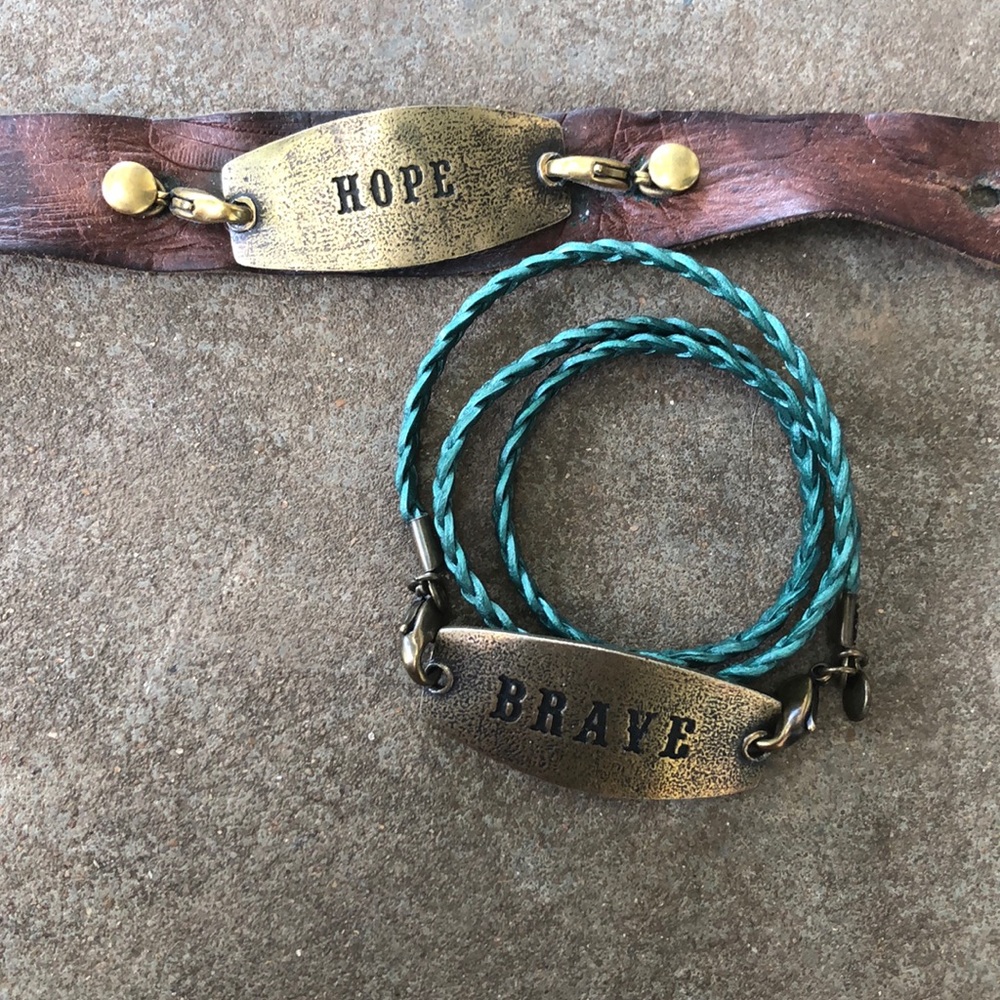 Lenny and Eva bracelets and plates - set of two